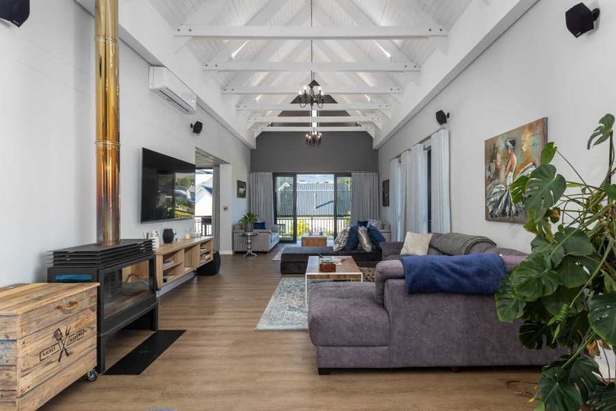 5 Bedroom Property for Sale in Val De Vie Estate Western Cape